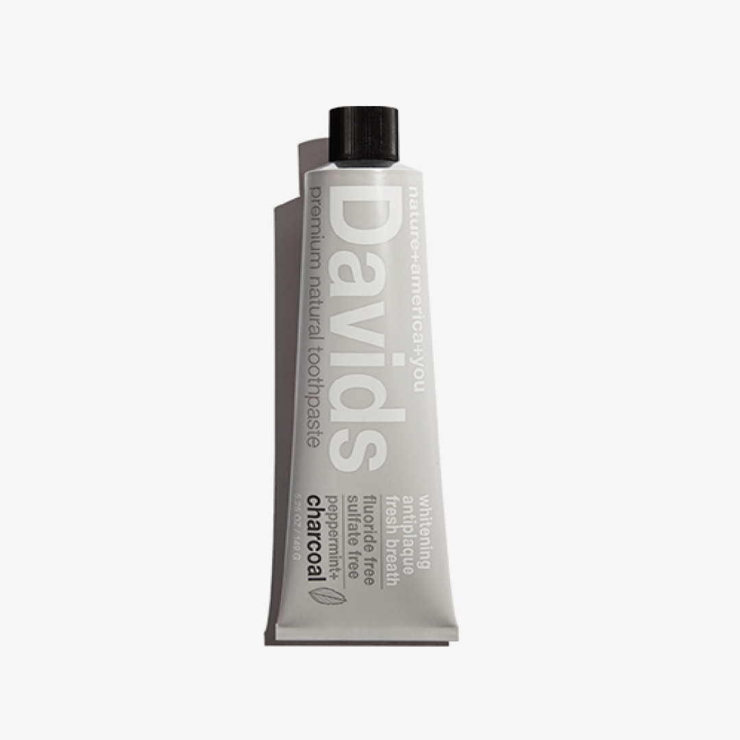 Davids Natural Toothpaste - Charcoal & Peppermint